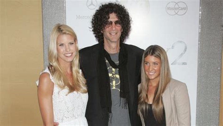 Howard Stern’s Daughters Meet His 3 Kids Ashley, Emily, & Deborah