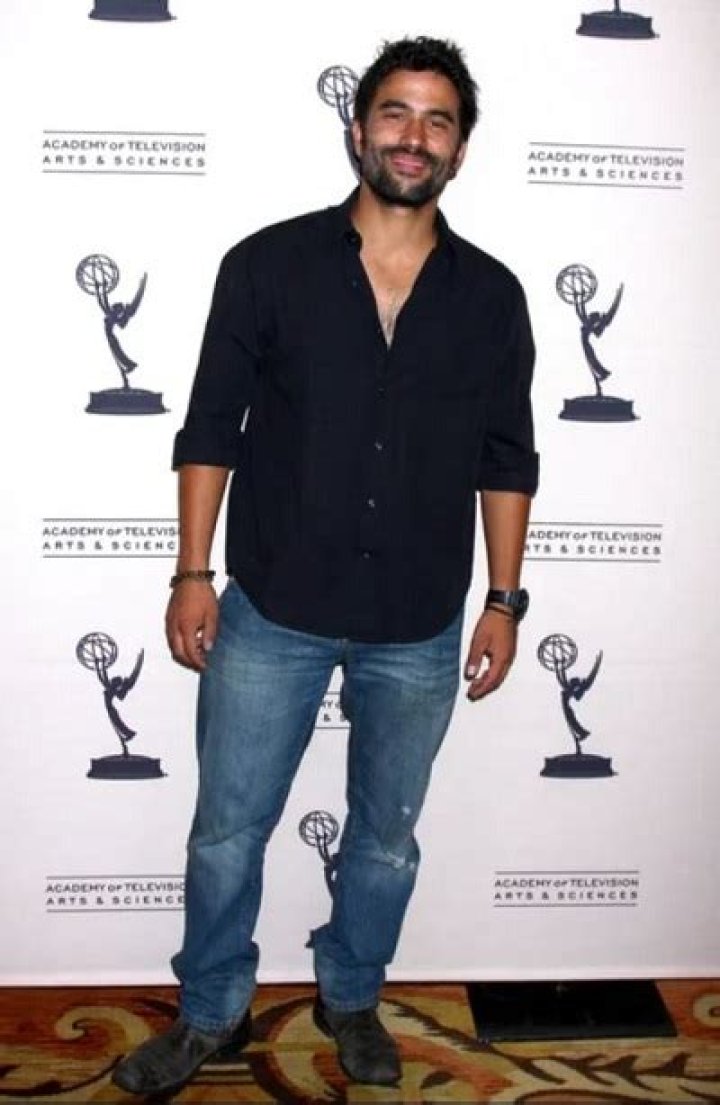 Ignacio Serricchio Biography, Wiki, Height, Weight, Age, Wife
