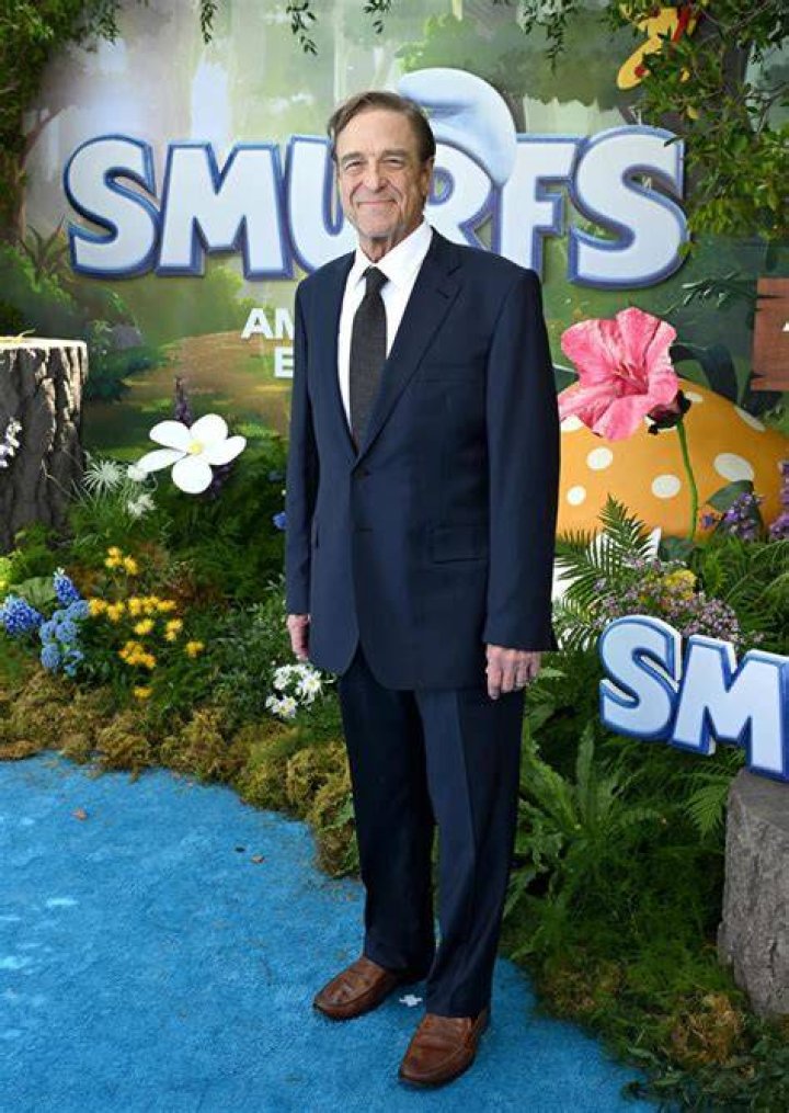 Image result for john goodman John goodman, Body weight, Brady kids