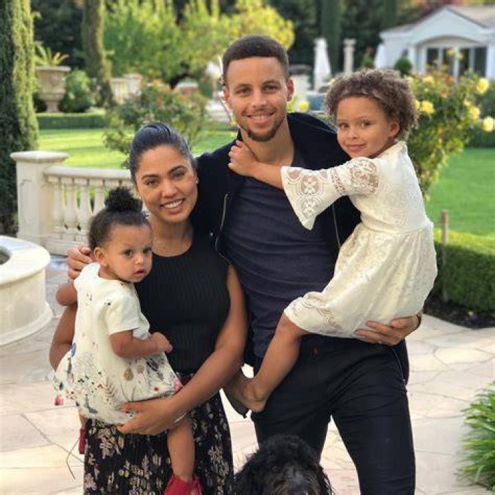 Image Stephencurrymomsonya076434083.jpg Nbafamily Wiki Fandom