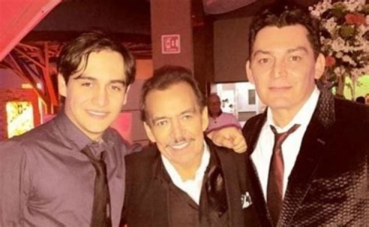 Indican que hijos de Joan Sebastian ya se olvidaron de &eacute;l EL DEBATE
