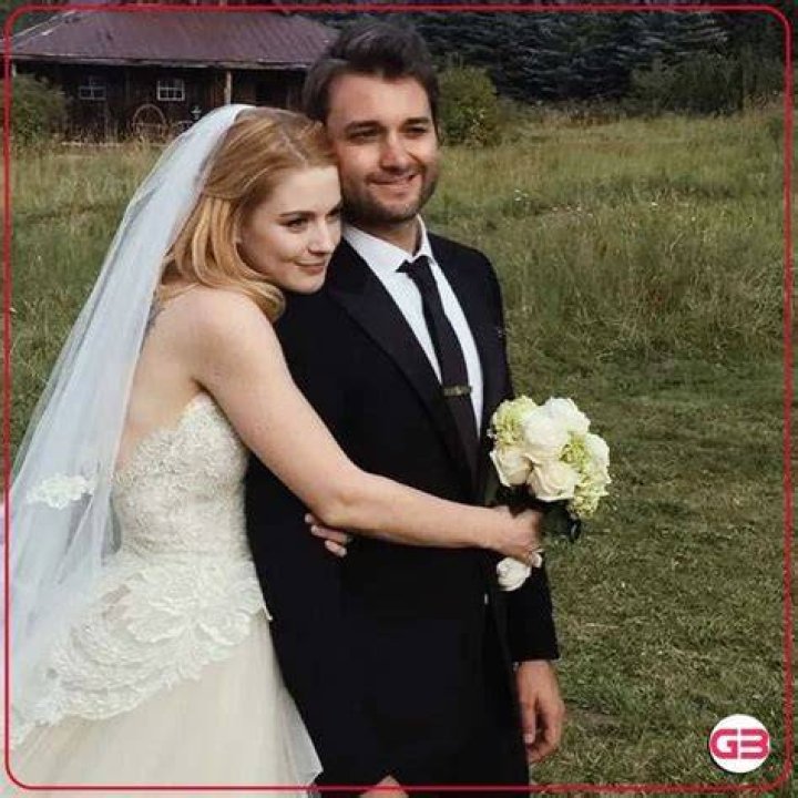 Inside Alexandra Breckenridge And Husband Casey’s Married Life