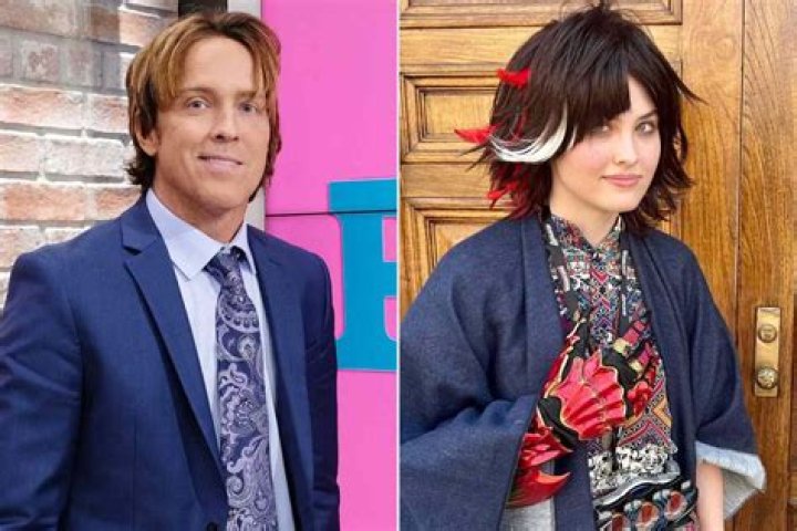 Inside Larry Birkhead's Quiet Life with Daughter Dannielynn, 12