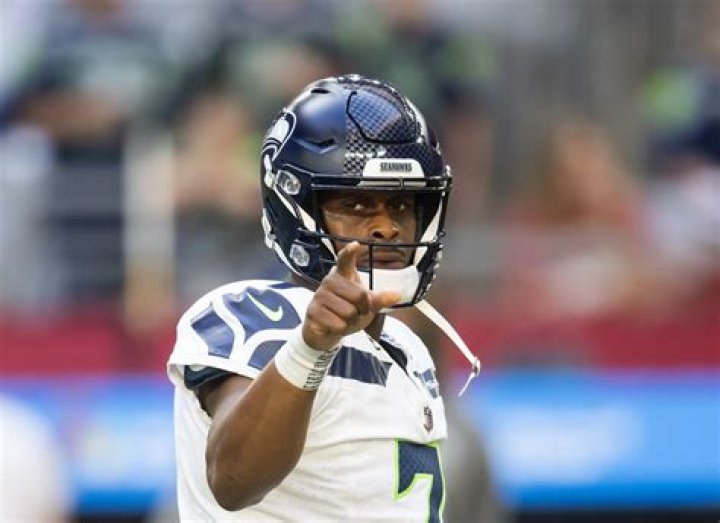 Insight Into Geno Smith's Wife, Girlfriend Plus Net Worth