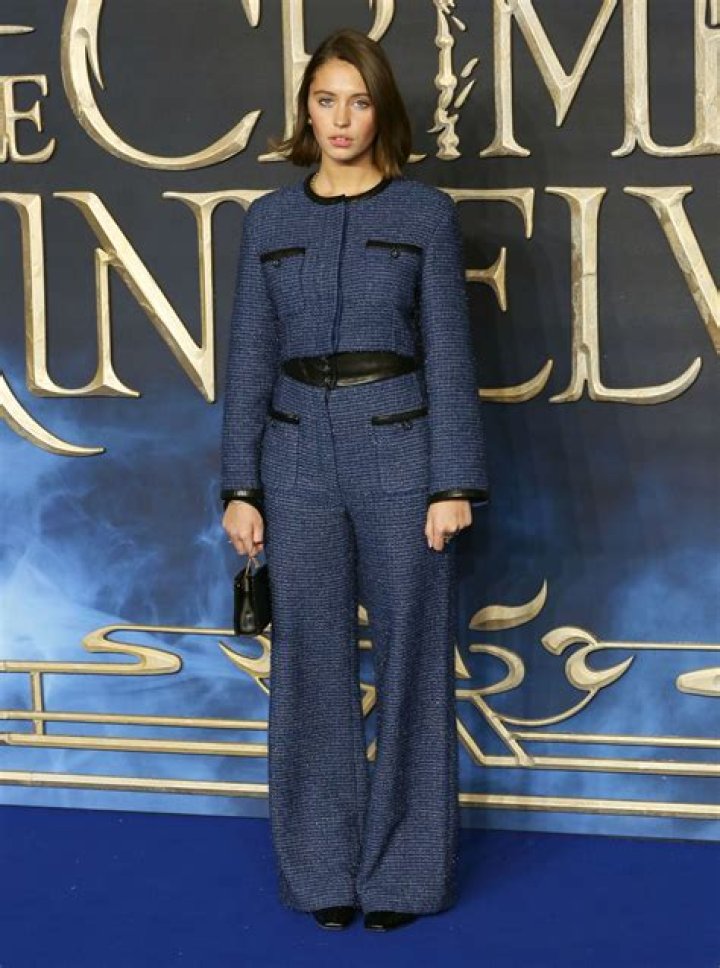IRIS LAW at Fantastic Beasts The Crimes of Grindelwald Premiere in