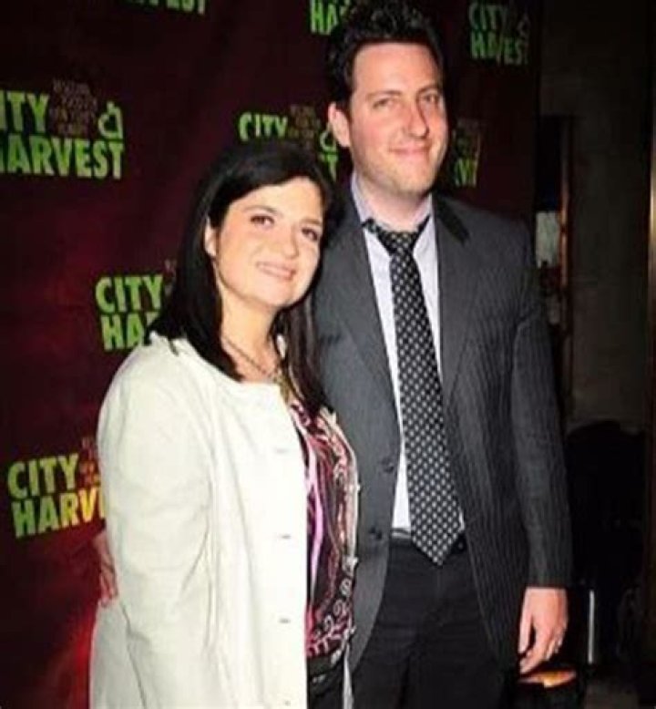 Is Alex Guarnaschelli Married? Her Husband, Boyfriend, Dating