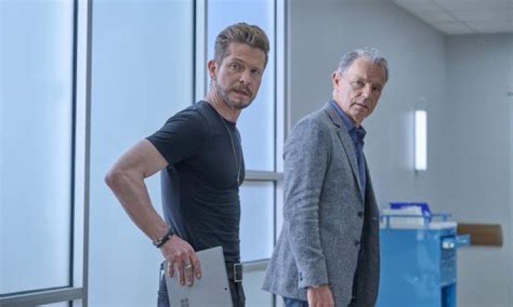 Is Bruce Greenwood Leaving The Resident? Is Dr. Bell Leaving The