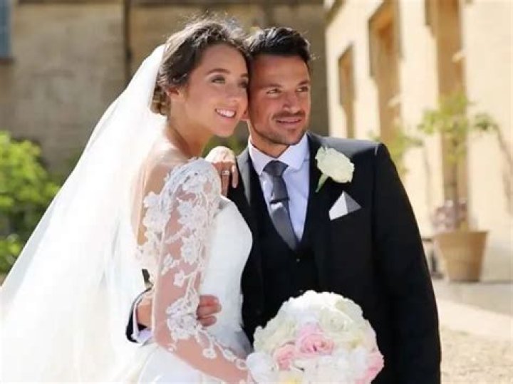 Is Emily Compagno Still Married Or Separated