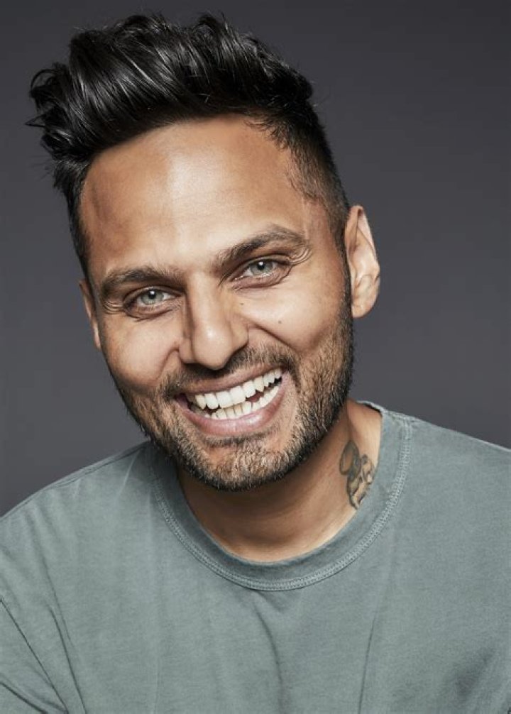 Is Jay Shetty single? Bio Wife, Relationship, Married, Partner