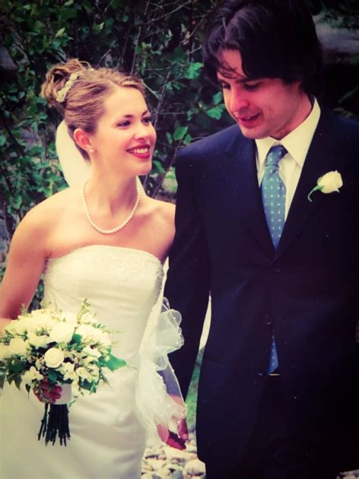 Is Pascale Hutton Married, Who are Her Husband & Children?