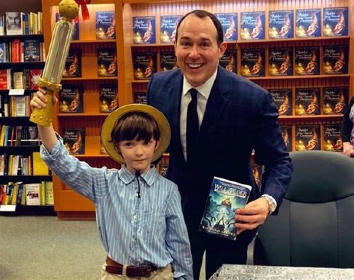 Is Raymond Arroyo Gay What Is His Sexuality? Partner, Children