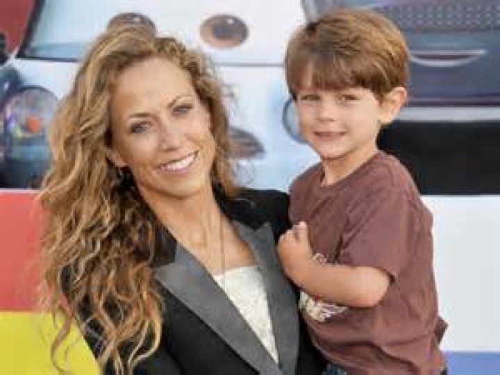 Is Sheryl Crow Lesbian? Age, Height, Net Worth TG Time