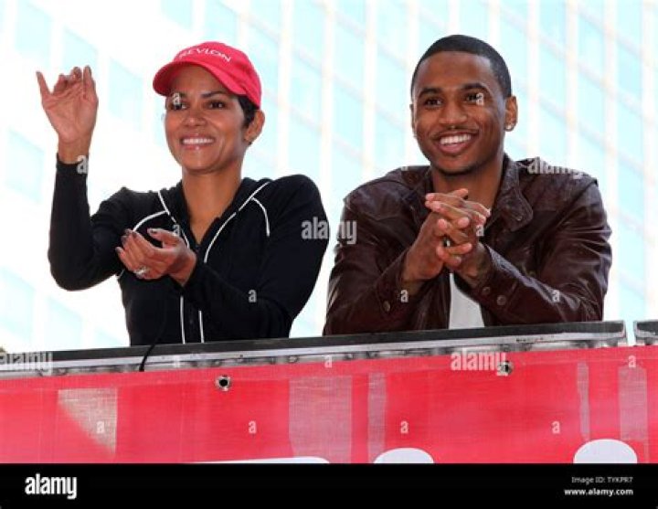Is Trey Songz Dating Anyone? Wouldn’t You Like to Know