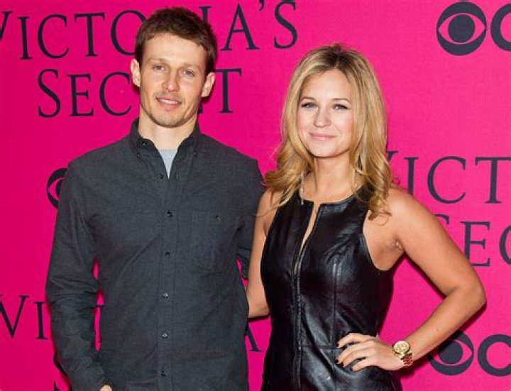 Is Will Estes Married To Rumored Wife Rachel Boston?
