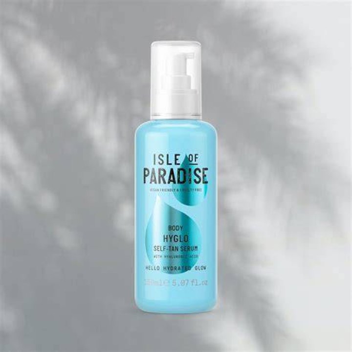 Isle Of Paradise Hyglo Hyaluronic SelfTan Serum PrettyLittleThing