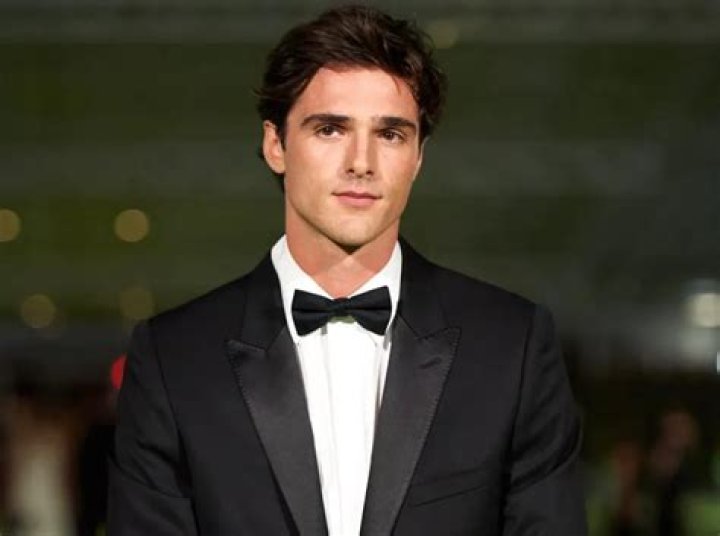 Jacob Elordi Biography, Height, Weight, Age, Movies, Wife, Family