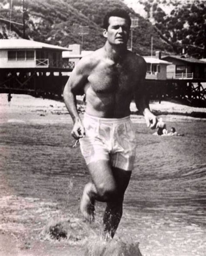 James Garner James garner, Swimsuit season, Movie photo