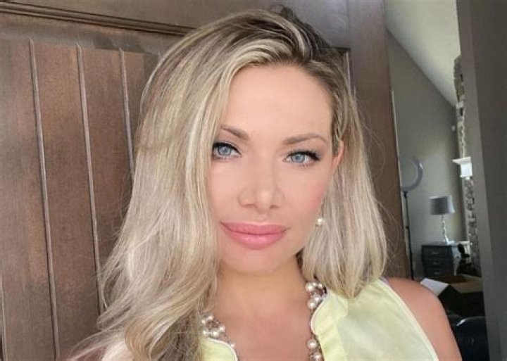 Janelle Pierzina Big Brother Wiki