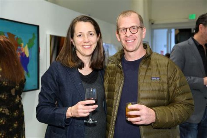 Janine Poreba Wiki, Age, Bio【 Paul Lieberstein Wife Spouse worth