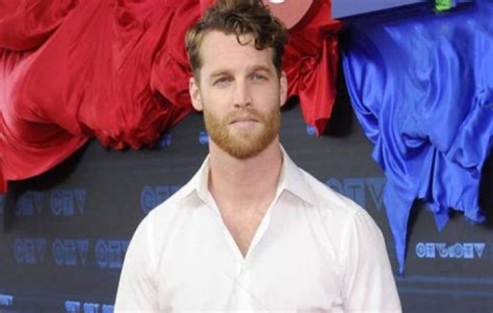 Jared Keeso height, biography, age, net worth, wiki, family and latest