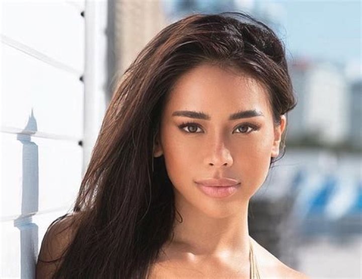 Jasmine Faye Bio, Age, Height, Wiki Models Biography