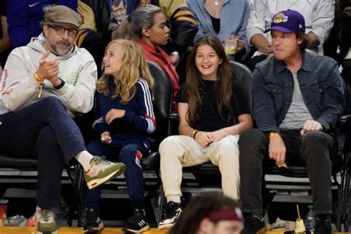 Jason Sudeikis and Son, 9, Share FatherSon Outing at Lakers Game Photo