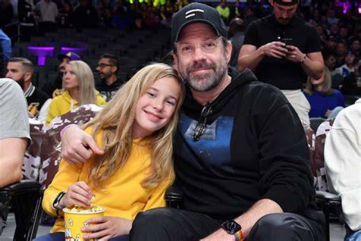Jason Sudeikis and Son Otis at Clippers Game January 2016 POPSUGAR