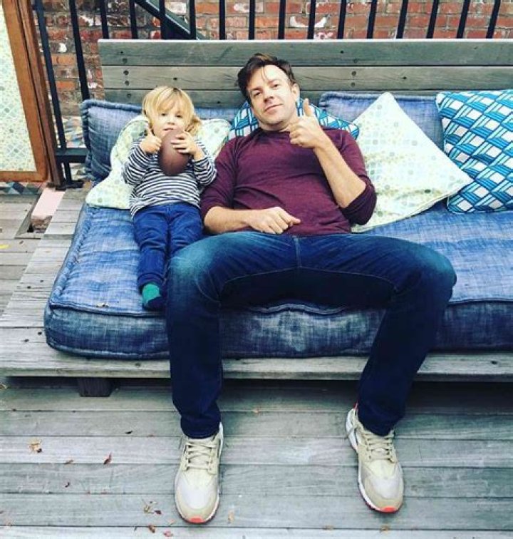 Jason Sudeikis With 9YearOld Son Otis At Basketball Game