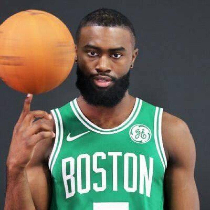 Jaylen Brown Wiki, Age, Height, Parents, Girlfriend, Stats, Salary, Net