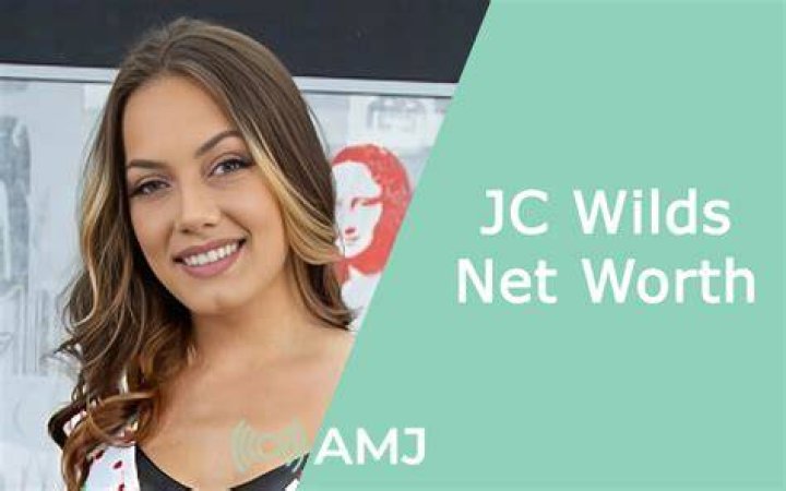 JC Wilds Age, Net Worth, Boyfriend, Bio, Wiki, 5 Best Photos, Height