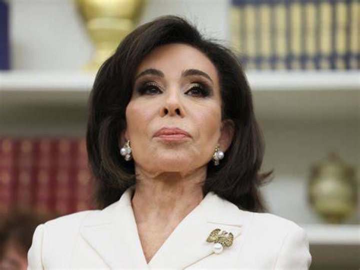 Jeanine Pirro 'romanced detective who investigated Robert Durst