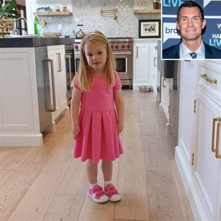 Jeff Lewis Shares New Photo of Daughter amid Custody Battle
