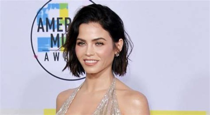 Jenna Dewan body measurements height, weight. Incredibly athletic
