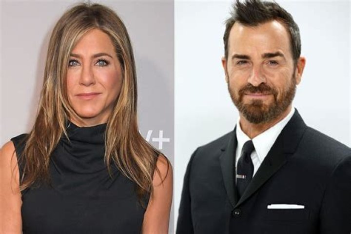 Jennifer Aniston joins husband Justin Theroux at Critics' Choice Awards