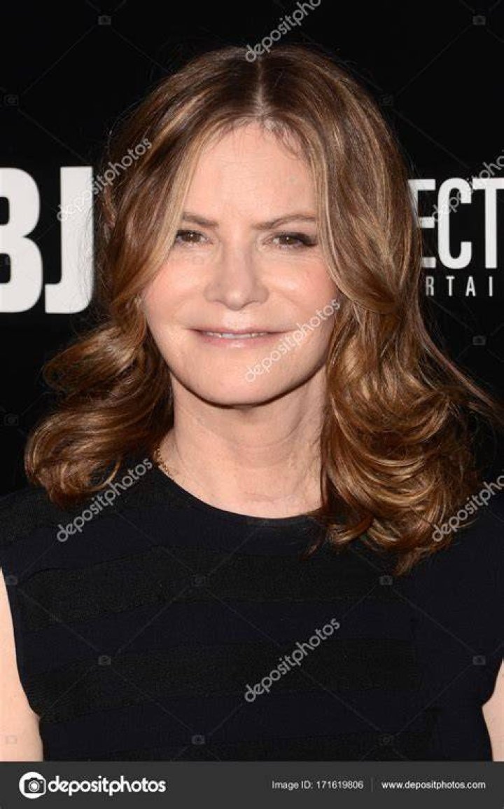 JENNIFER JASON LEIGH at The Hateful Eight Premiere in Los Angeles 12/07
