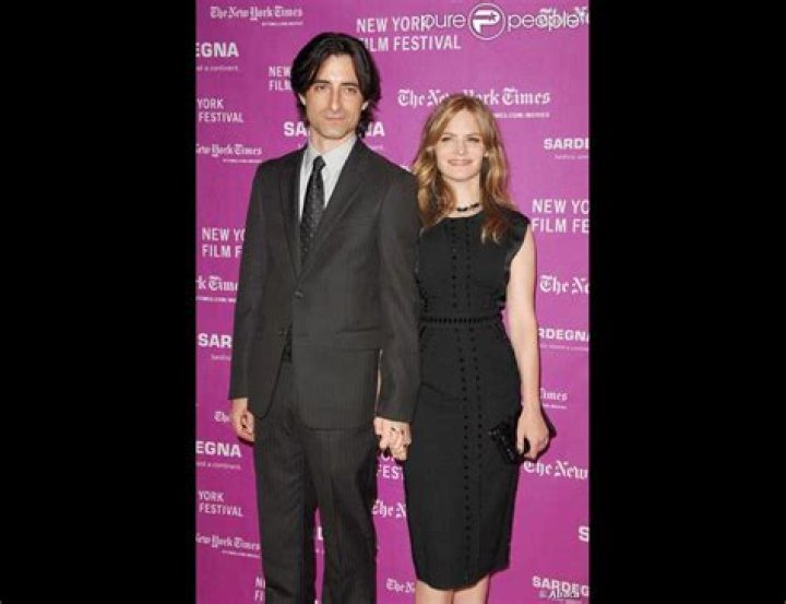Jennifer Jason Leigh et Noah Baumbach lors des Independent Spirit
