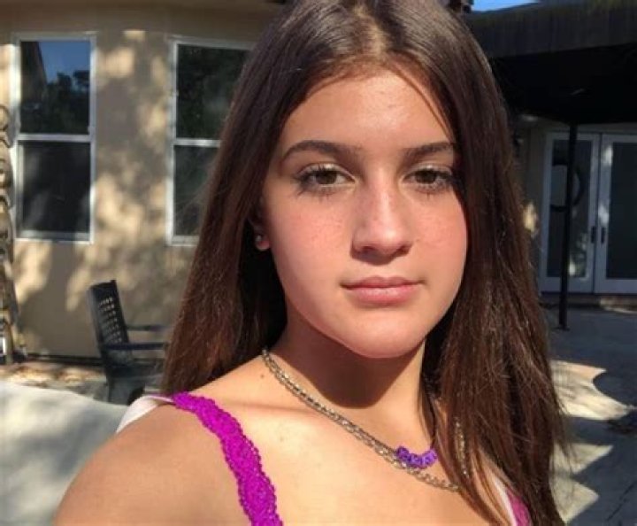 Jenny Popach Age, Height, Net Worth, Mom, YouTube