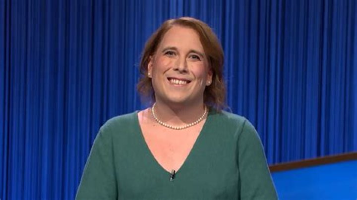 Jeopardy! champion Amy Schneider shades famous billionaire after she