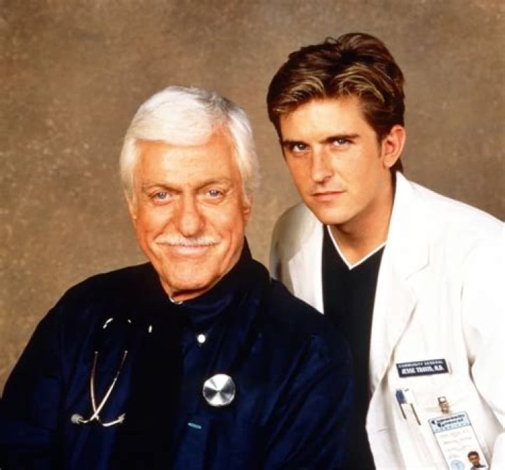Jesse Travis (Charlie Schlatter) Diagnosis Murder Diagnosis Murder