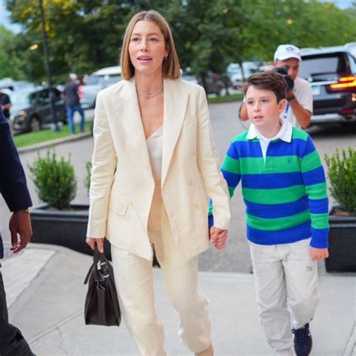 Jessica Biel Age, Family & Movies
