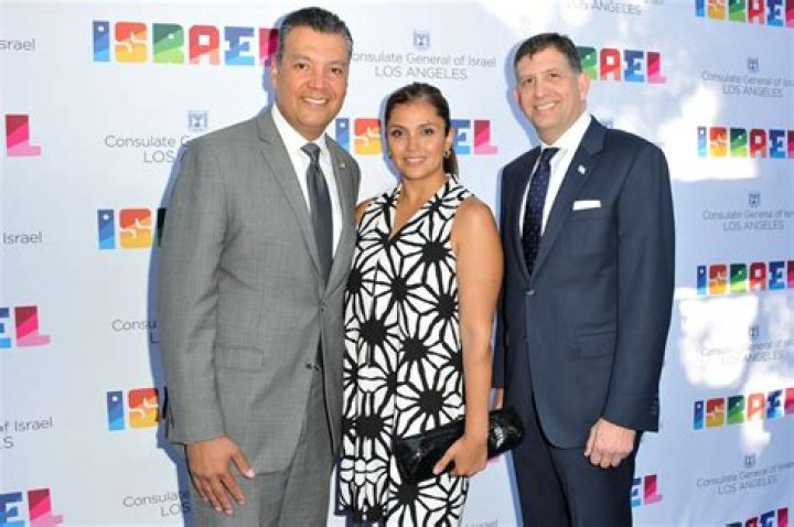 Jewish allies praise new CA senator Alex Padilla