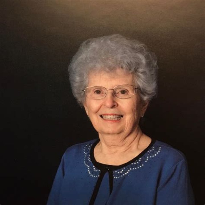 Joan Wozer Obituary, Nurse died in Clarence Houser Fire Internewscast