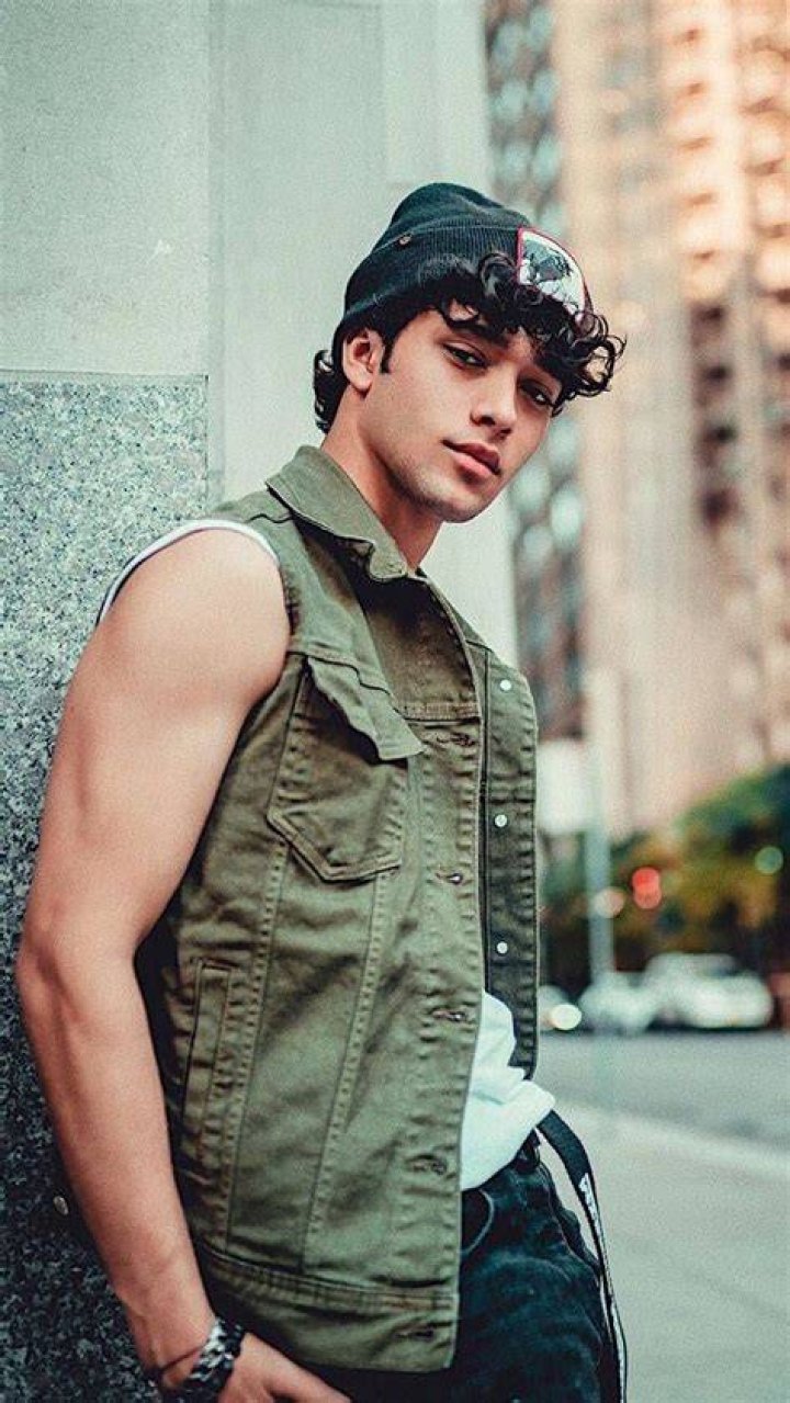 Joel CNCO Handsome Faces, Handsome Men, Love You Papa, Twitter Bio, Hi