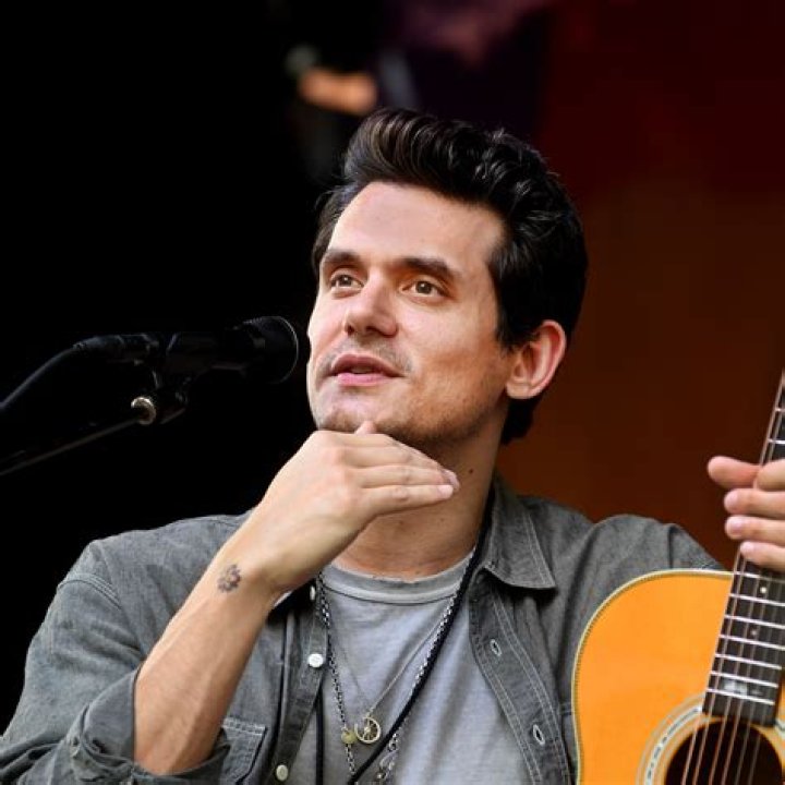 John Mayer Spoofed That Viral Celebrity &lsquo;Imagine&rsquo; Video, and I Can&rsquo;t