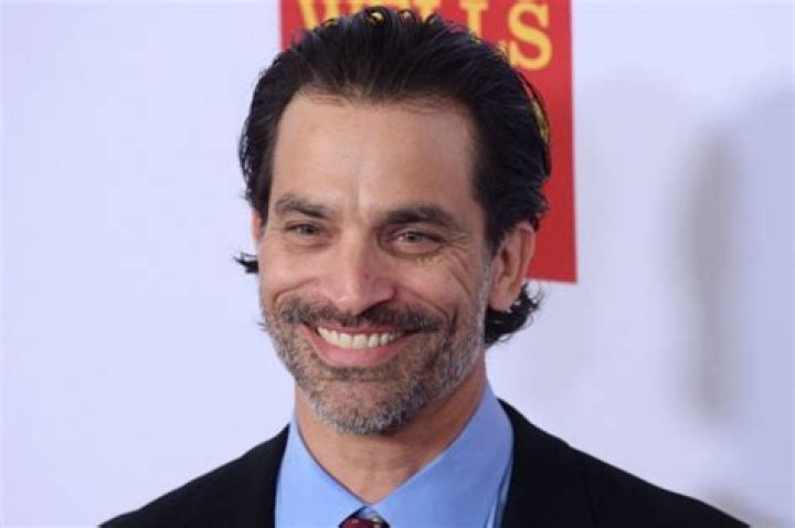 Johnathon Schaech Biography, Height & Life Story Super Stars Bio