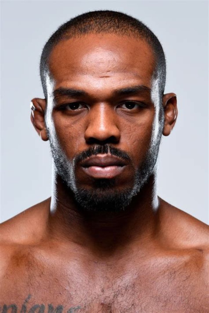 Jon Jones Haircut Jon Jones Shows Off His Physical Transformation And