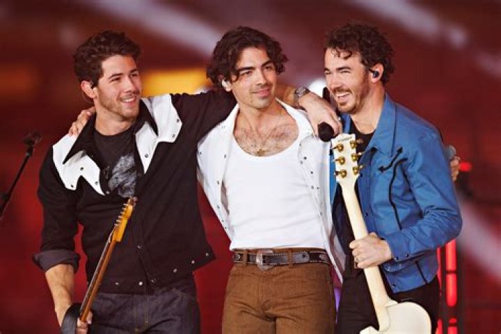 Jonas Brothers' "Happiness Begins" Dominates US Sales Race, Earns 1 On