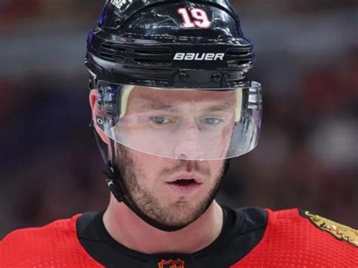 Jonathan Toews Net Worth 2024 Earnings, Salary, Wife & Age