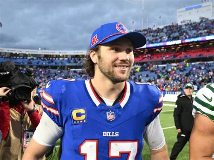 Josh Allen's GF Posts Heartwarming Message After Bills Loss