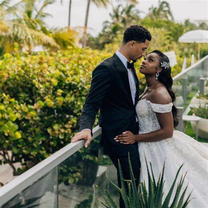 Josh Hart Bio NBA, Wife & Net Worth [2023 Update] Players Bio